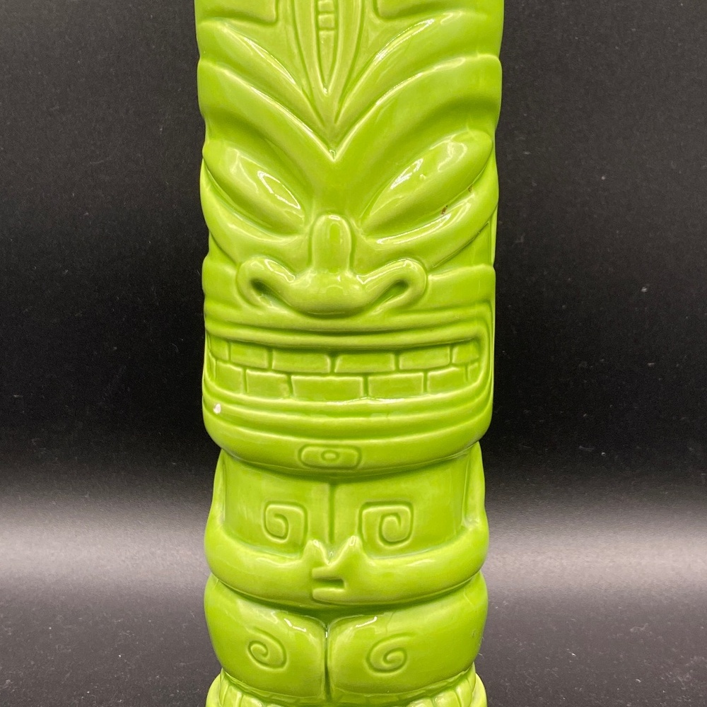 KC Hawaii Tiki Vase or Tumbler lime green ceramic tiki mask 2011 USA
